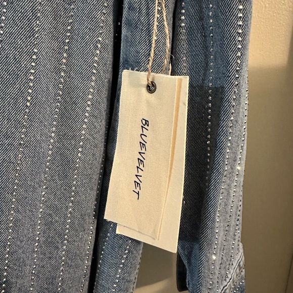 Blue velvet Blue Jean shirt w/ lots of bling size Large - Picture 5 of 5